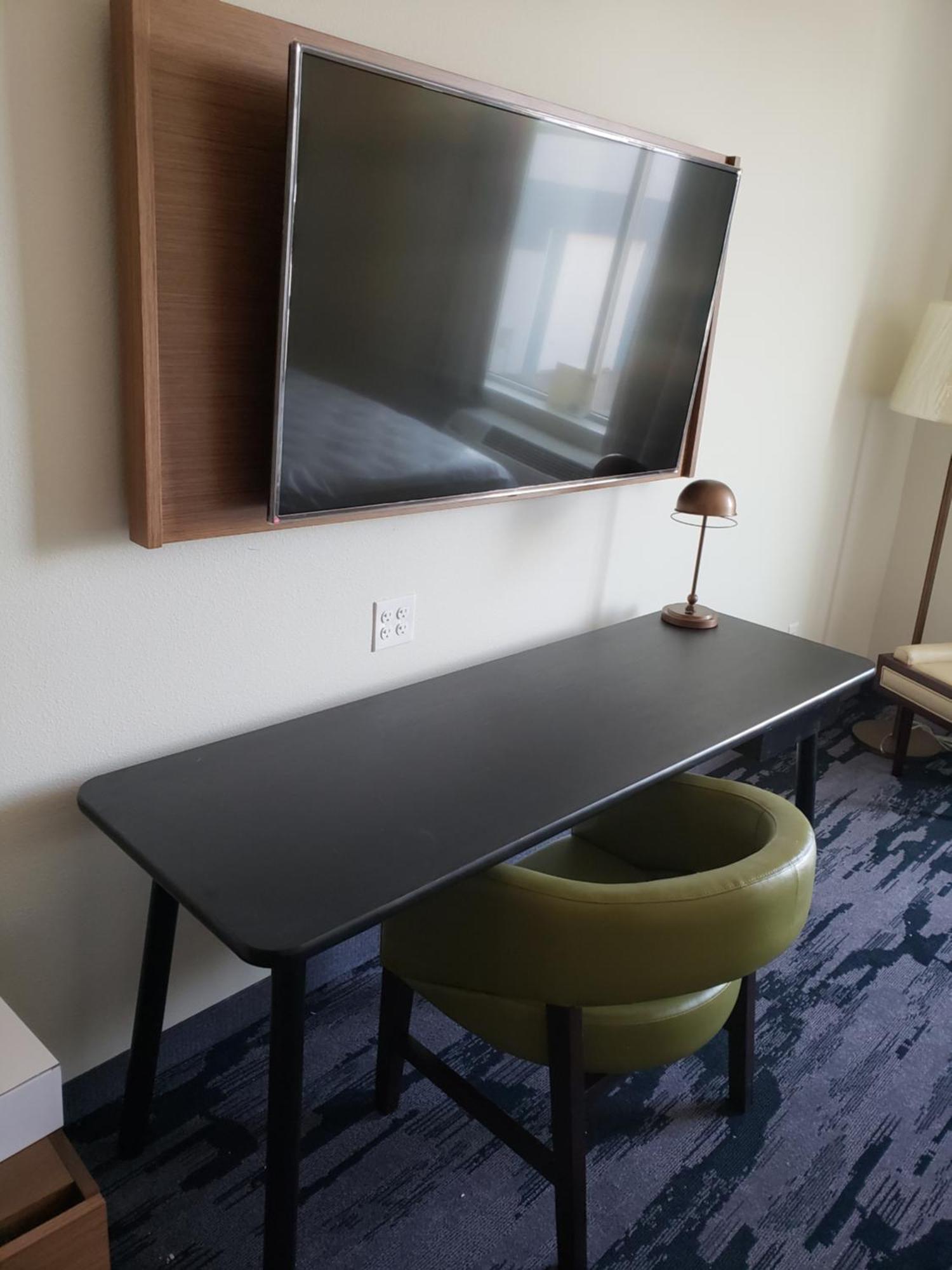 Fairfield & By Marriott Waterfront Hotel
